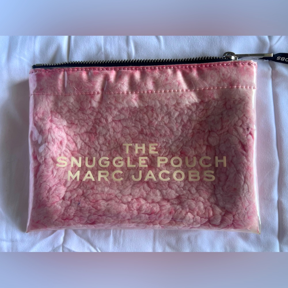 The Snuggle Pouch Marc Jacobs